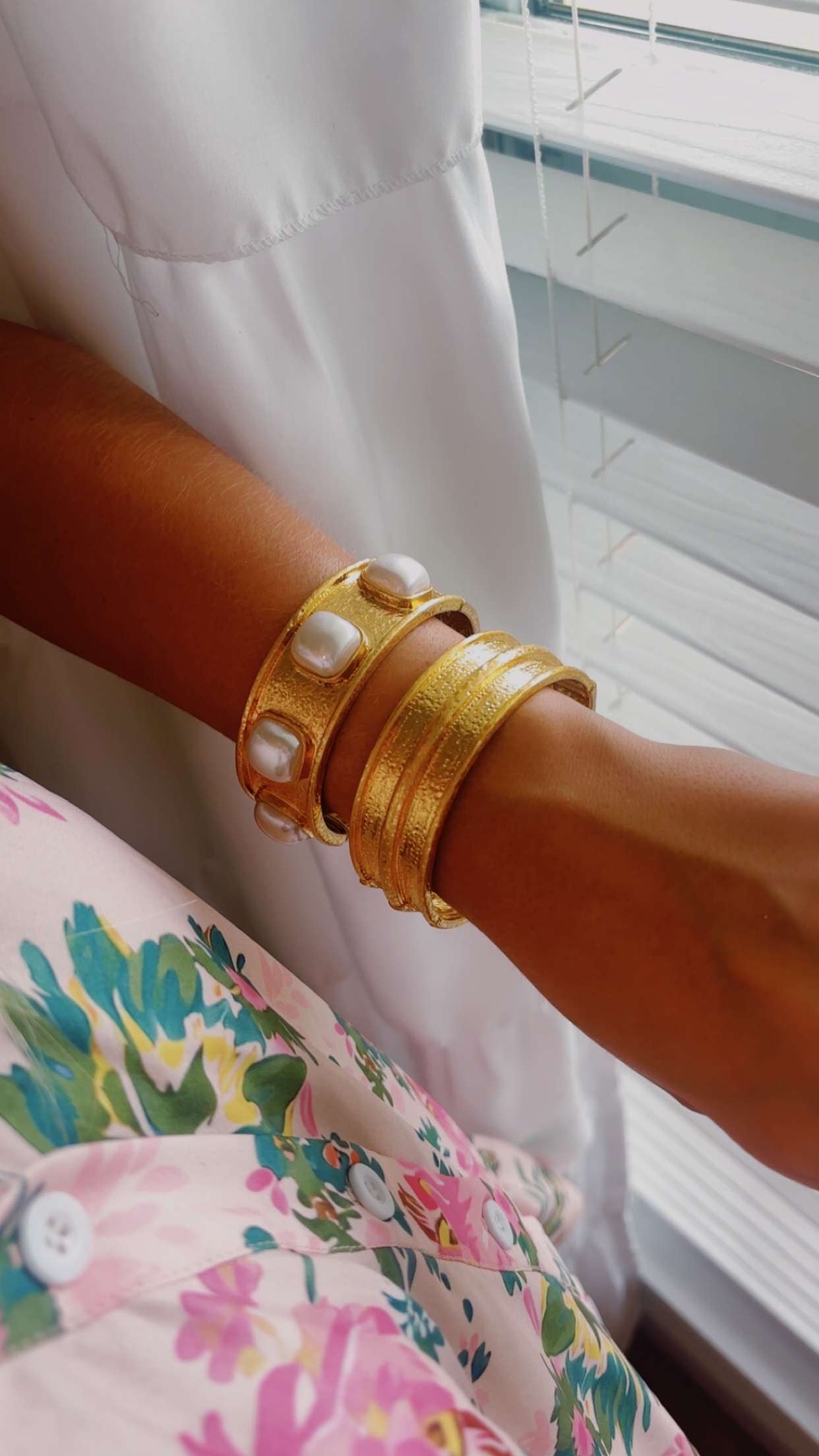 Hammered Bar Bangle